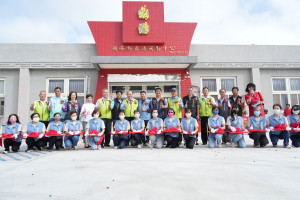 湖西鄉(xiāng)鼎灣活動(dòng)中心落成啟用　陳光復(fù)到場(chǎng)祝賀
